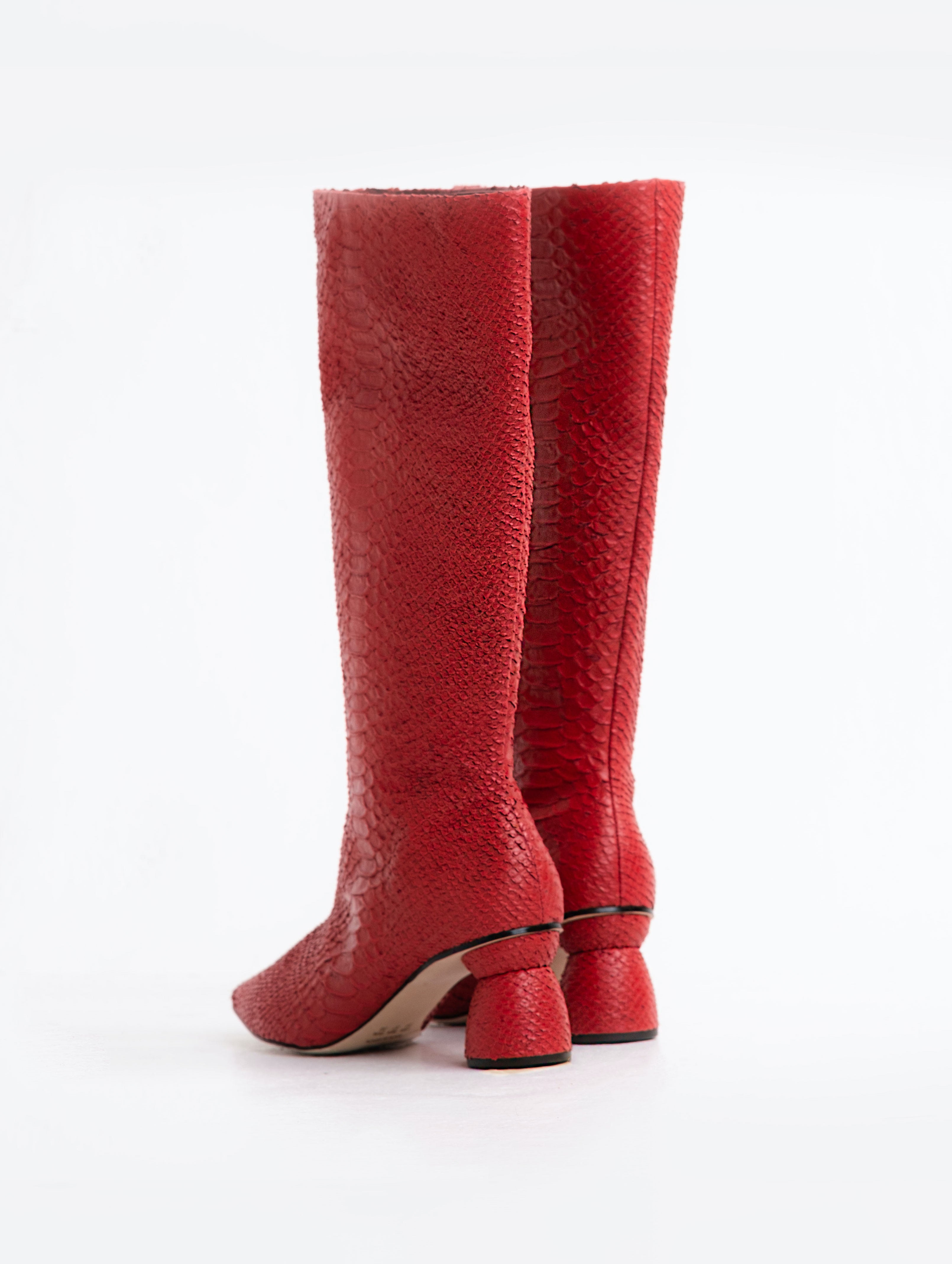 Kirby Boot