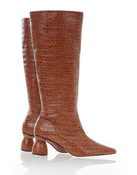 Kirby Boot