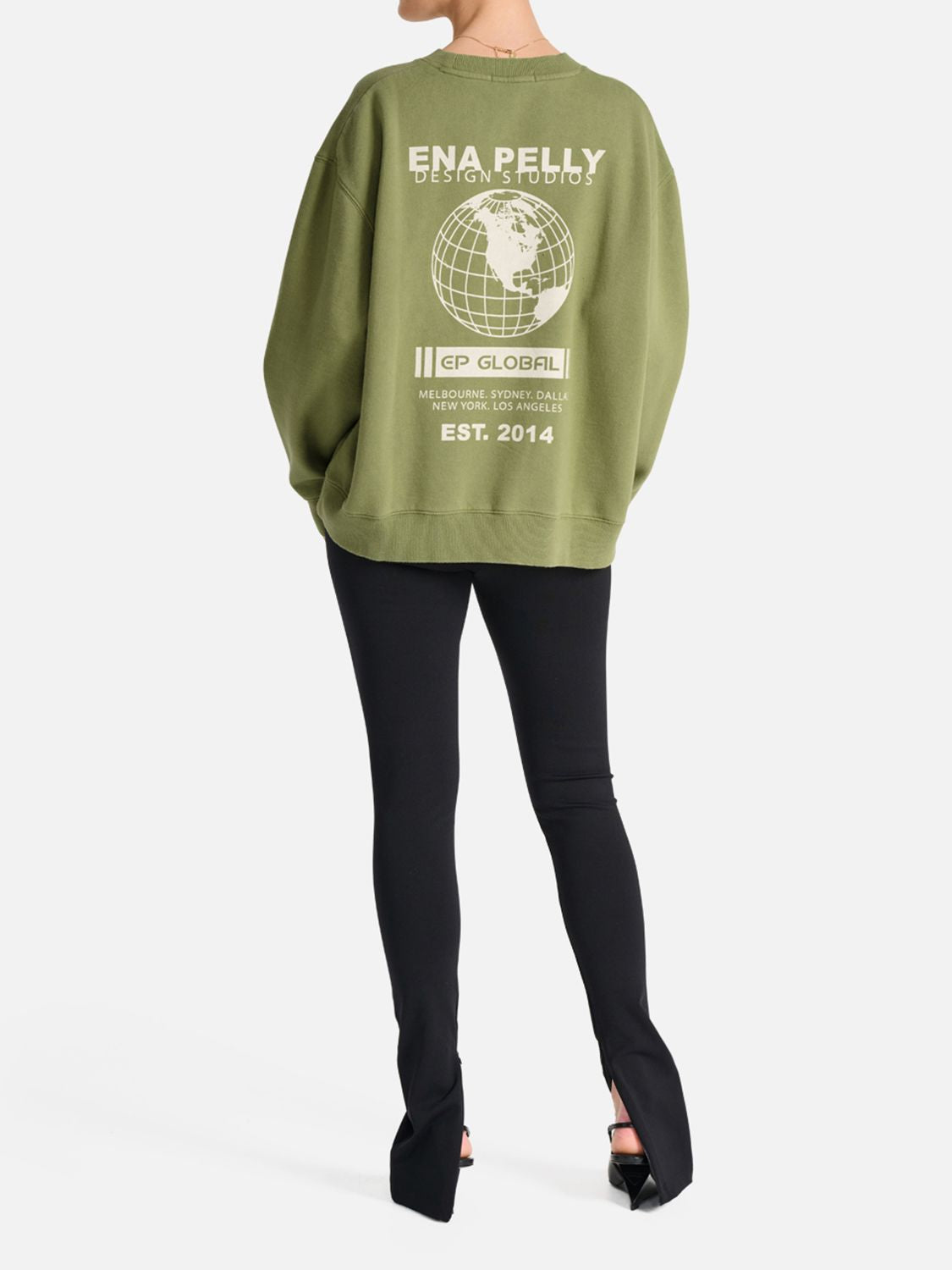 GLOBAL OVERSIZED SWEATER